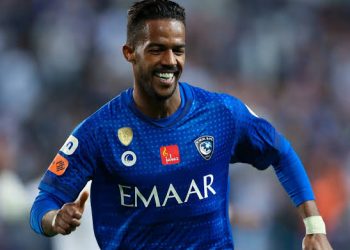 انتقال نواف العابد من الهلال إلى الشباب..التفاصيل