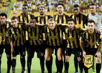 ثلاثي هجومي في تشكيل اتحاد جدة أمام الفتح