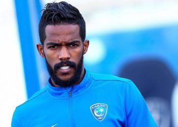 نواف العابد يشارك فى التدريبات الجماعية استعداد لمواجهة النصر