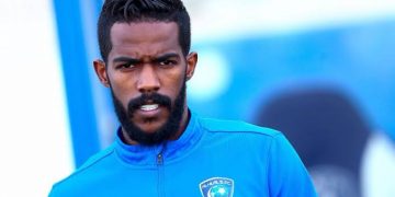 نواف العابد يشارك فى التدريبات الجماعية استعداد لمواجهة النصر