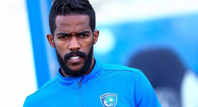نواف العابد يشارك فى التدريبات الجماعية استعداد لمواجهة النصر