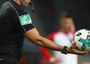 تعرف على حكام مباريات اليوم بدوري المحترفين