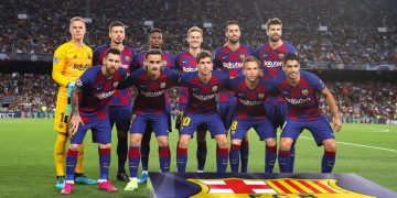 برشلونة يجدد عقود 4 من لاعبي الفريق