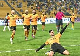 القادسية يتغلب على ضمك بهدفين