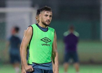 تفاصيل جديدة فى قضية بلايلي مع أهلي جدة..طالع