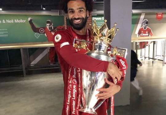 الفيفا يعلن قائمة الافضل وصلاح على رأس القائمة