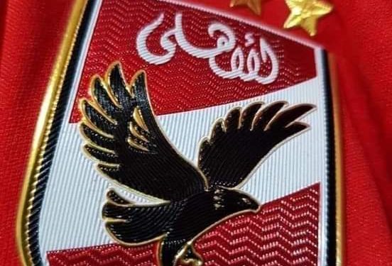 كورونا ترهب الأهلي والتعقيم مرتين في اليوم