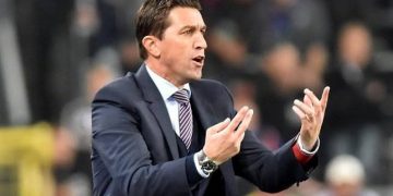 هاسي: صححنا أخطائنا هذا الأسبوع..وفخور باللاعبين