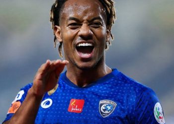 كاريلو يصل الجمعة إستعدادا للمشاركة في الديربي