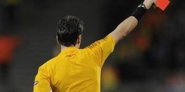 تعرف على حكام مباريات اليوم