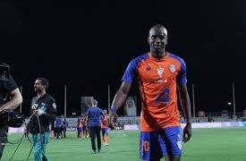 القادسية يجهز “أسبريلا” للقاء الاتحاد