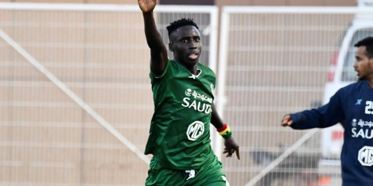 مصدر بالأهلي يكشف موقف ” أوسو” من مواجهة الشباب