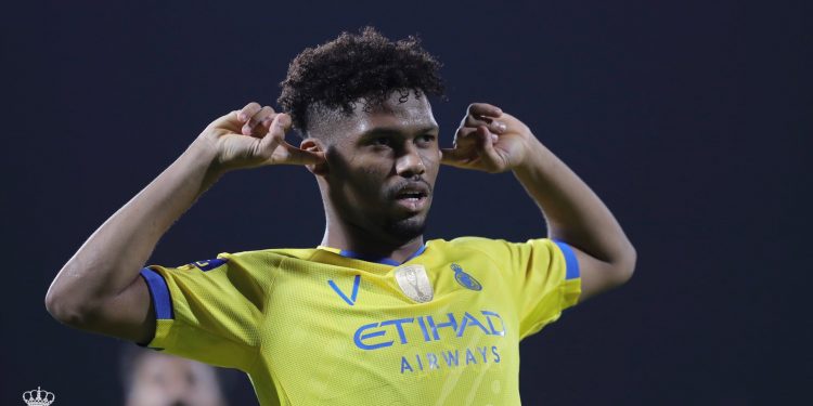 أيمن يحيي بديل لأمرابط في تشكيل النصر