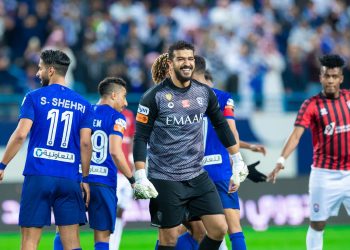 المعيوف يفوز بجائزة أفضل حارس مرمى