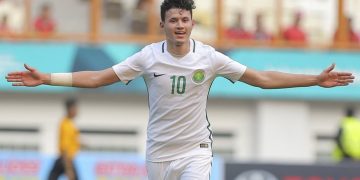 الحمدان يشارك في تدربيات الأخضر السعودي