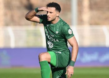 الأهلي يحدد موقف السومة من مواجهة الشباب
