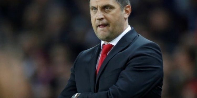 إدارة الأهلي تجتمع مع الصربي فلادان..والسبب؟