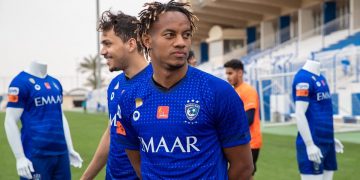 كاريلو يخضع للعزل الصحي