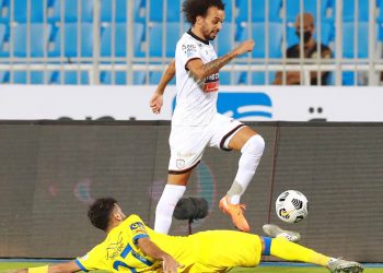 استكمالا لسلسلة الهزائم..الشباب يتغلب على النصر2-1