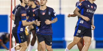 ثلاثي الهلال المتعافي يشارك في التدريبات الجماعية