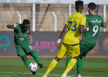 الأهلي يدك حصون العين برباعية