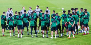 الأخضر يبدأ تدريباته..ويؤكد سلامة صقورنا