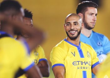 نور الدين أمرابط على دكة البدلاء في نهائي كأس الملك