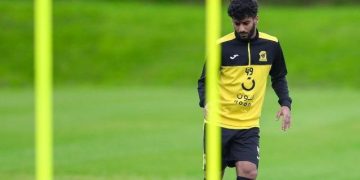 الغامدي يقترب من الانضمام إلى الرائد