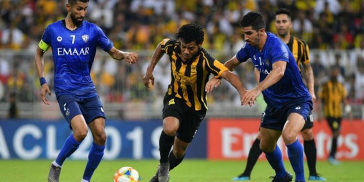 ثلاث مواجهات قوية غدا بالجولة العاشرة من دوري المحترفين