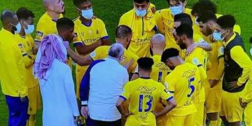 إشتباكات بين لاعبي النصر