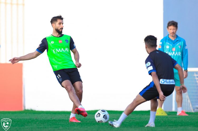 الهلال يستعيد خدمات جيوفينكو أمام  الرائد