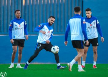 الإصابات تضرب الهلال قبل مواجهة الرائد