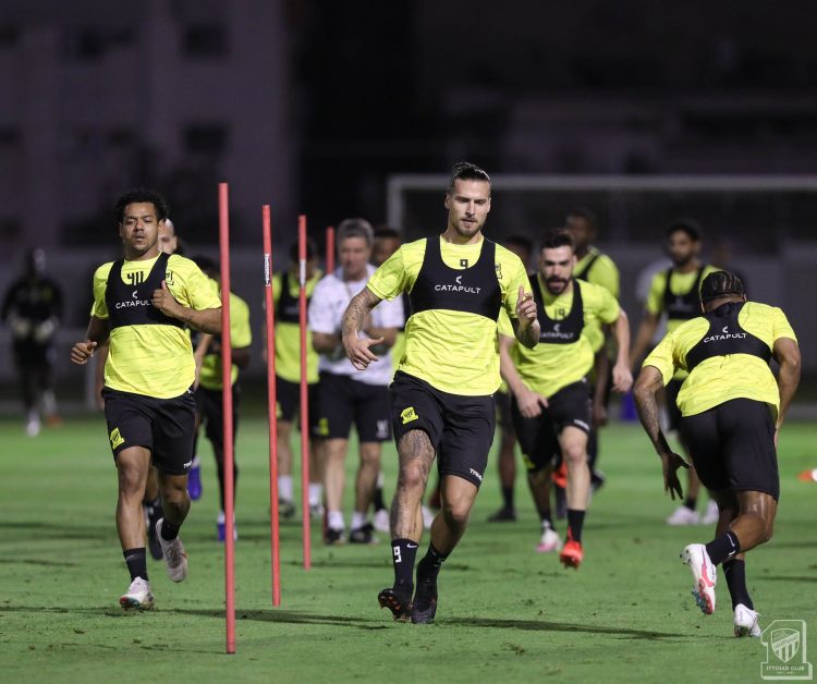 مفاجأت بالجملة في التشكيل الاتحاد أمام الوحدة