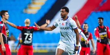 الهلال يغرد منفردا بصدارة ترتيب فرق الدوري السعودي