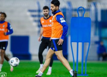 الهلال يتجه إلى الدمام..والمران الجماعي يشهد غياب الشهراني