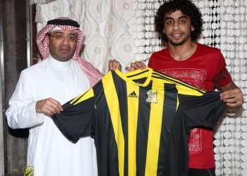 الصلح خير..الاتحاد يقترب من حل الأزمة مع فيصل الخراع