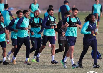 فيريرا يستعين بناشئين لتعويض غيابات الفريق