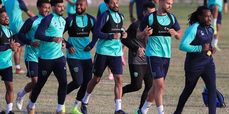 فيريرا يستعين بناشئين لتعويض غيابات الفريق