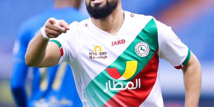 العطوي والسيلتي يحصدان جوائز الأفضل لشهر ديسمبر