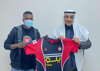 الرائد يتعاقد مع منصور الحربي ظهير الاتحاد