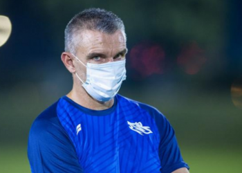 كارتيرون يسلم إدارة التعاون ملف إحتياجات الفريق