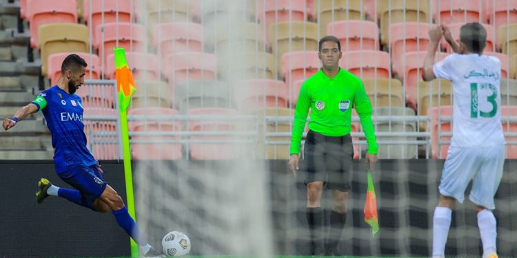 بعد التعادل السلبي أمام الأهلي..الهلال يتخذ قرار حاسم