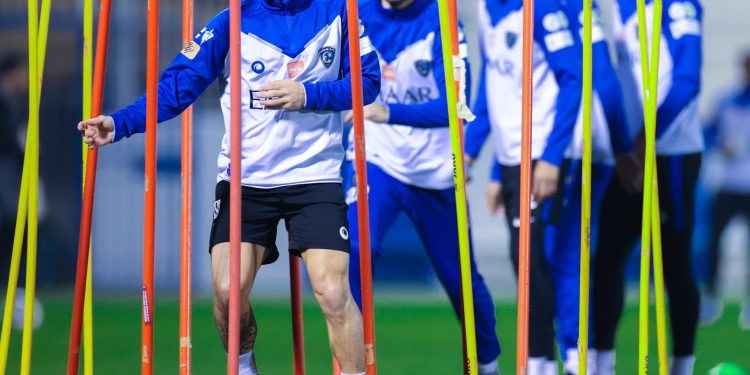 الهلال يجهز ثنائي الفريق من أجل مواجهة الباطن