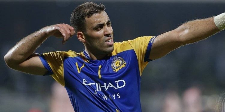 النصر يدرس الاستغناء عن عبد الرازق حمد الله