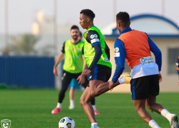 الهلال يستأنف تدريباته والطريس يغيب بسبب الإصابة