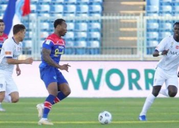 تعرف على حكام مباراة الهلال وأبها