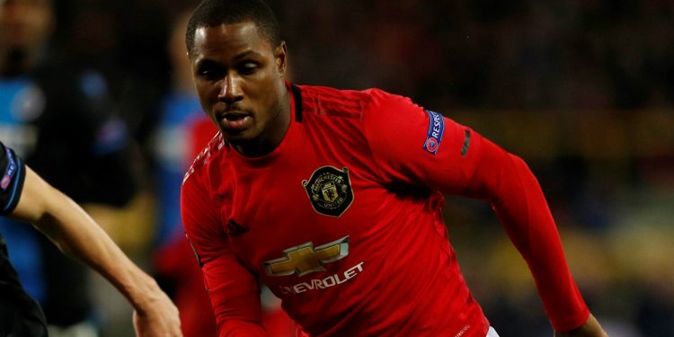 مهاجم الشباب الجديد يحصل على 6 مليون دولار