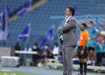 فيتوريا يحسم موقفه من تدريب الهلال