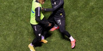 الشباب يستعيد خدمات لاعبه قبل مواجهة الرائد