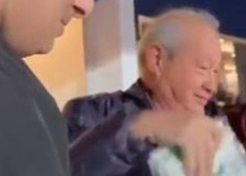 أموال لساويرس باستاد القاهرة.. والثري المصري "نام واحلم"